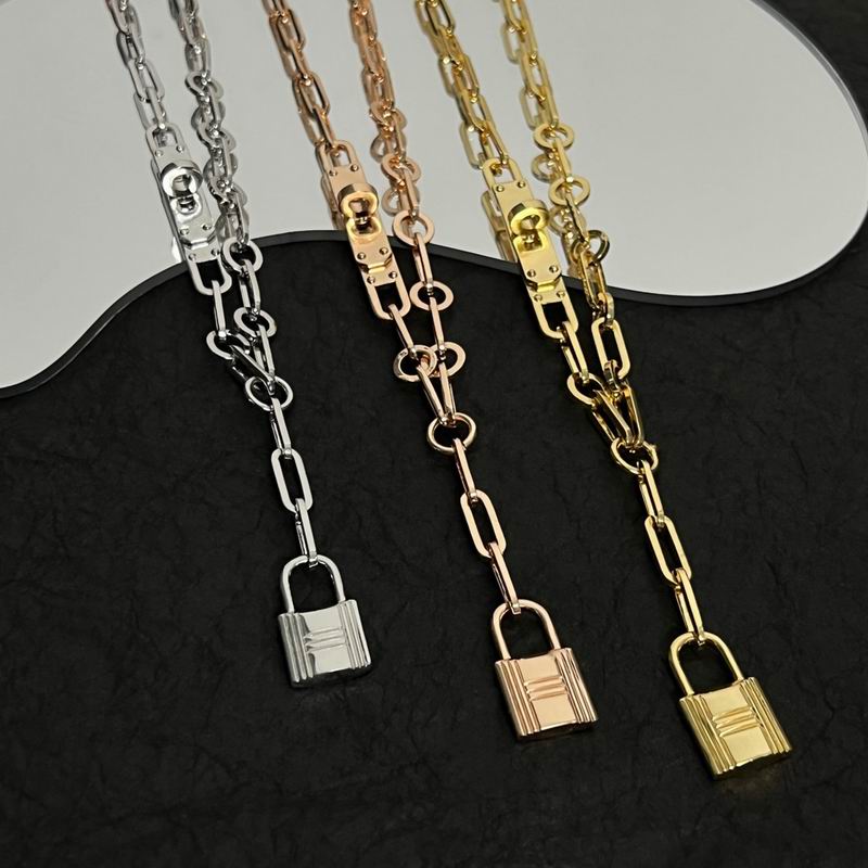 Hermes Necklace 01lyr13